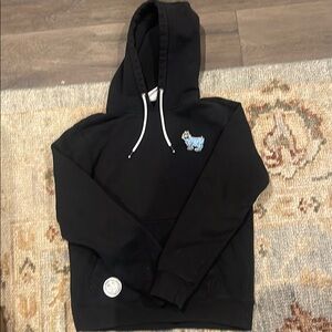 GOAT USA adult small black sweatshirt